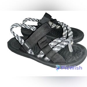 - Megnya Sandals Sz 8 Rope Braided Sandal black white